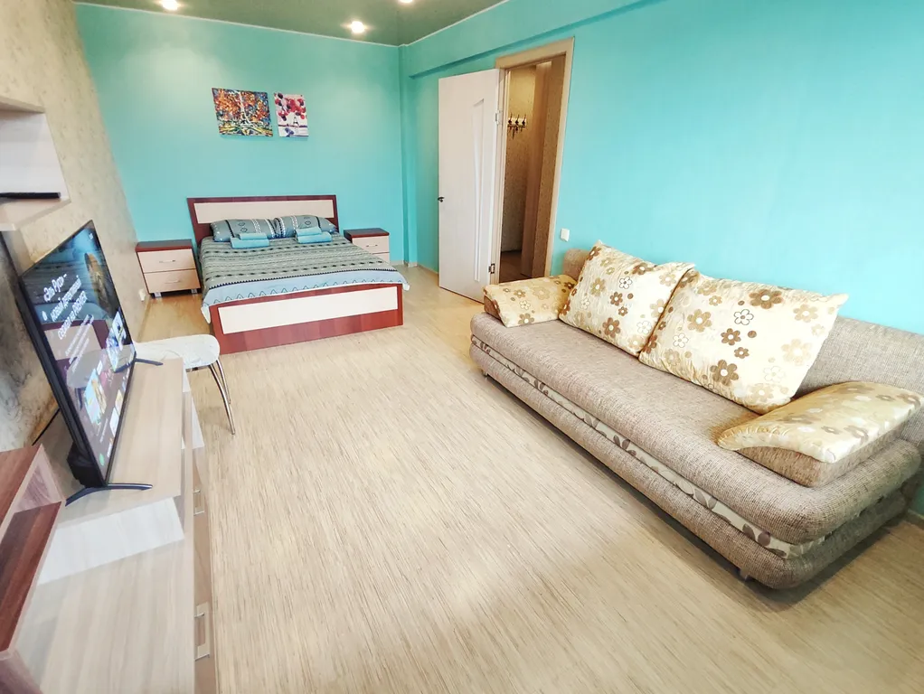 Однокомнатная квартира с большим балконом