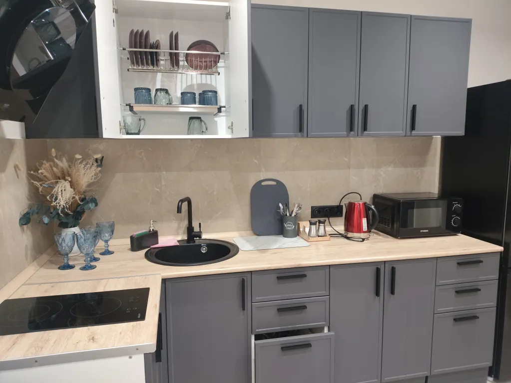 Уютная квартира 5 минут Аэропорт в ЖК Сибиряков, Лисиха