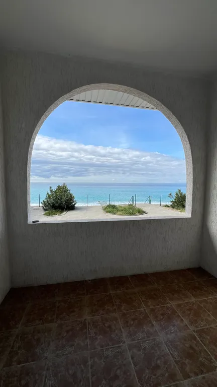 Квартира Квартира Трёхместный номер с видом на море — Гагра