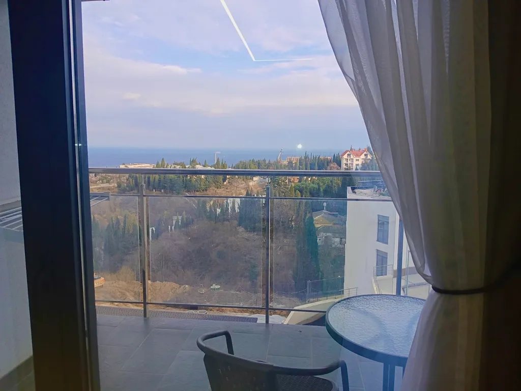 Дизайнерская студия LS-HI-TECH RELAX  с видом на море