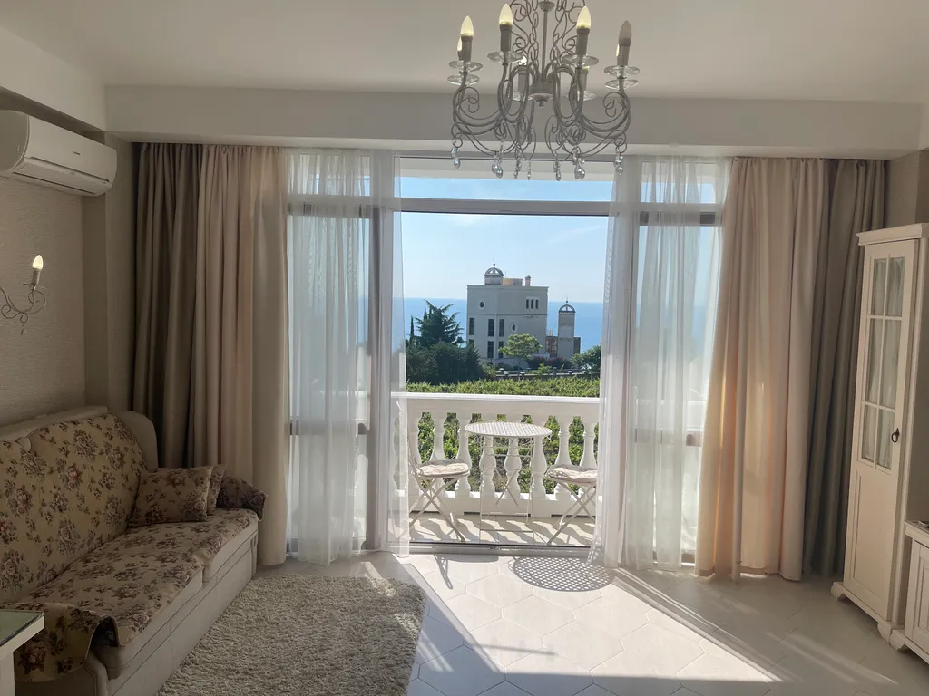 Уютная квартира с видом на море