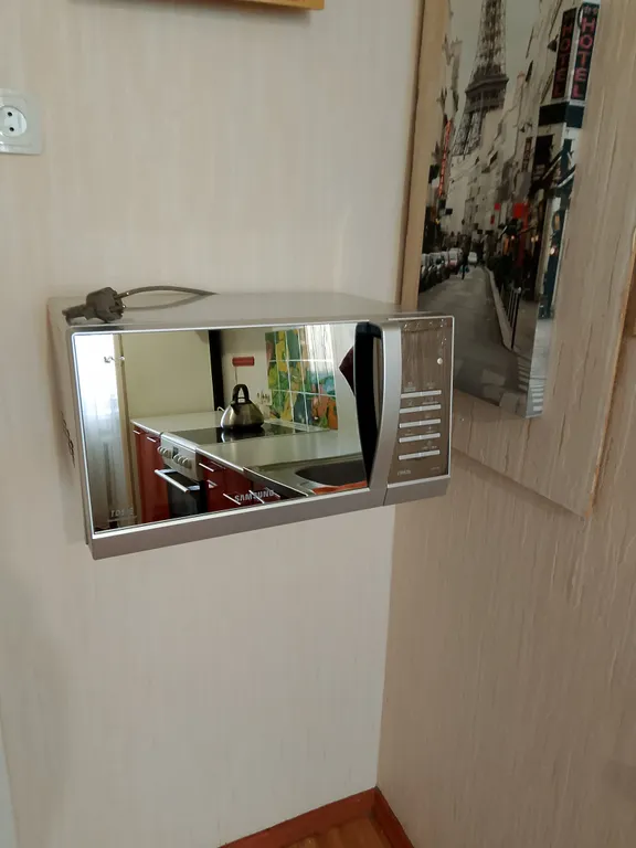 Удобная квартира в Центре, кухня 11 метров и большая открытая лоджия.