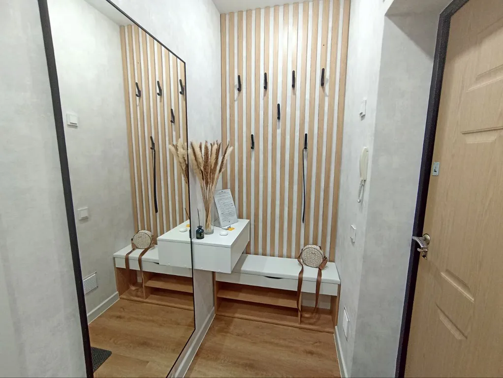 1-комнатная квартира с утепленной лоджией в 9 мин от исторического центра