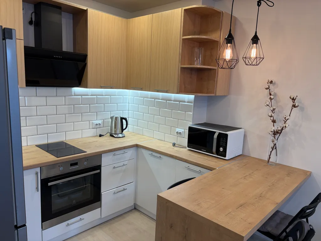 Тихий район у леса