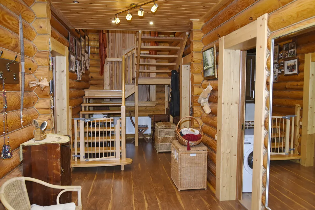 Дом у соснового леса