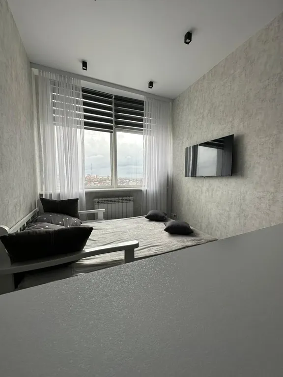 Уютный апартамент с видом на реку и на город!!! 2 кровати