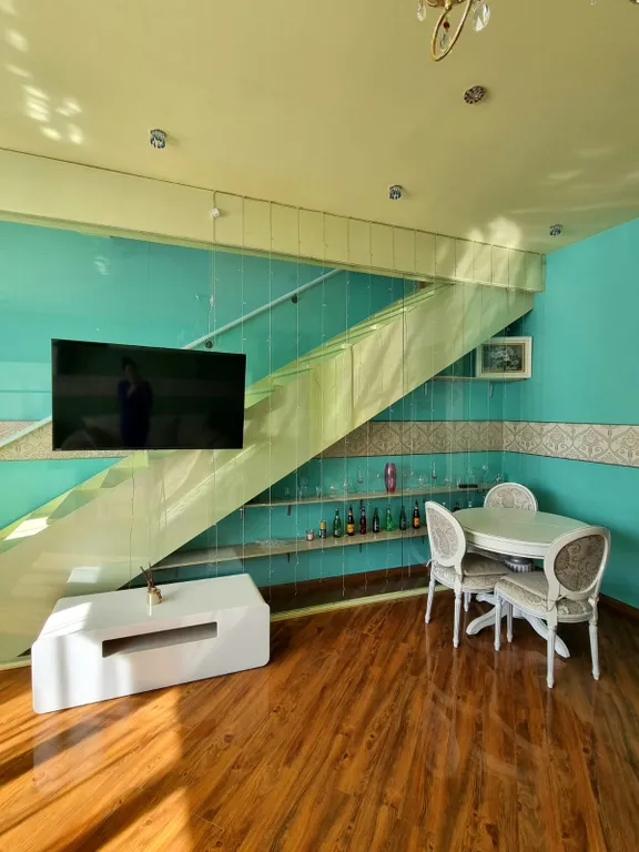 Дизайнерская 2-уровневая квартира на берегу Финского залива