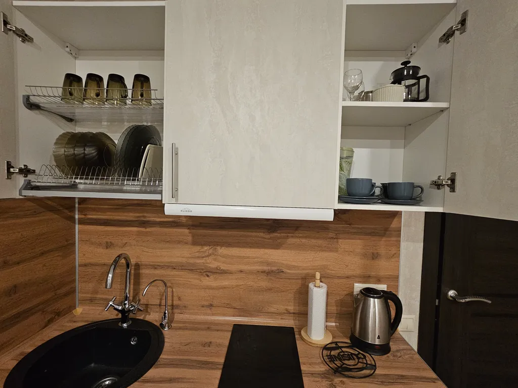 Улучшенная студия вблизи метро Парнас