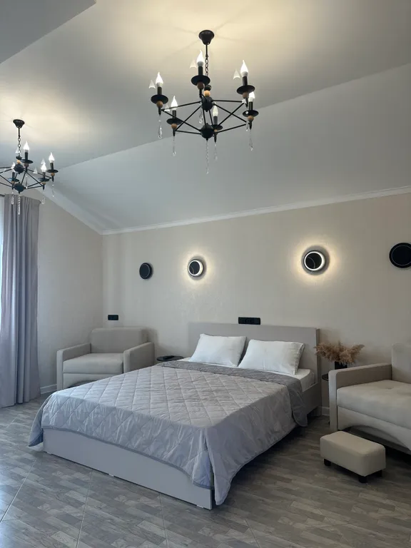 Квартира Номер-студия с балконом — аренда посуточно в Оленевка