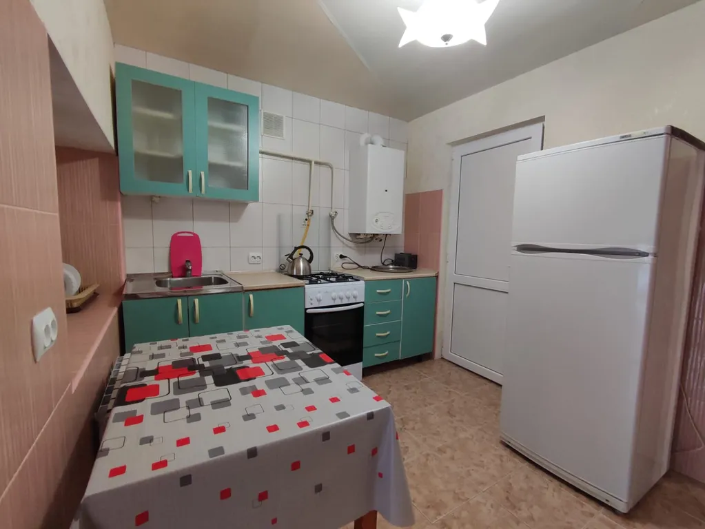 Коттедж Домик с беседкой — Анапа