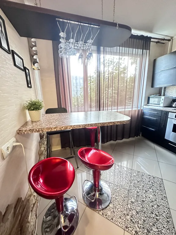 Двухкомнатная квартира в спальном районе