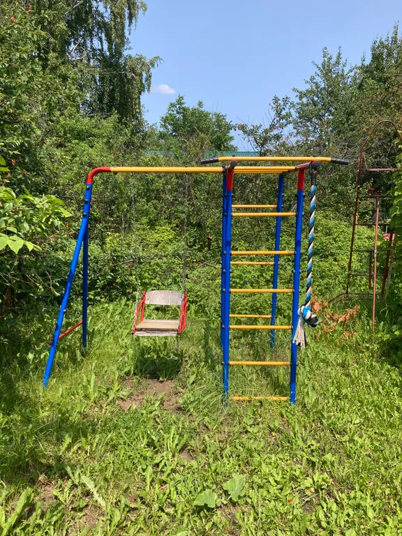 Флигель с балконом