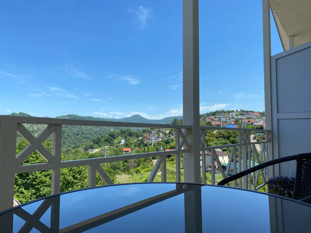 Уютная видовая квартира в тихом уголке