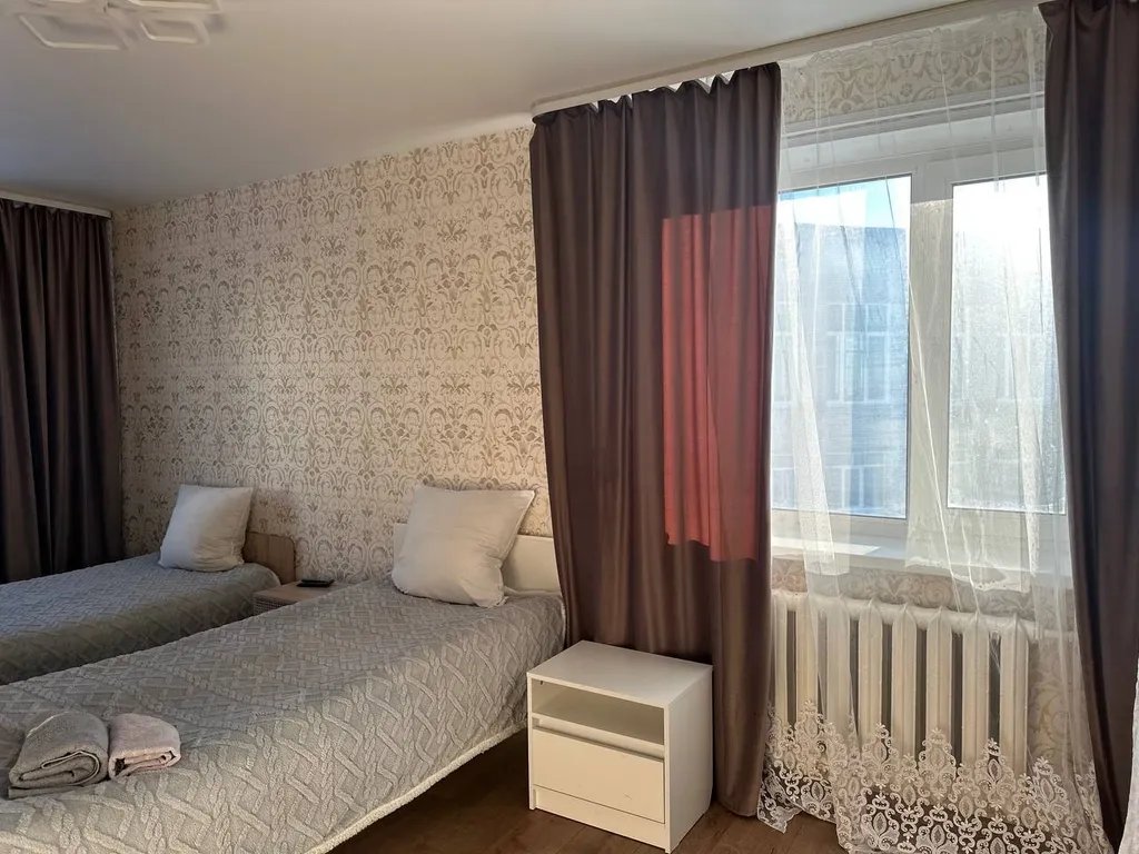 Комфортная двухкомнатная квартира в центре Магадана