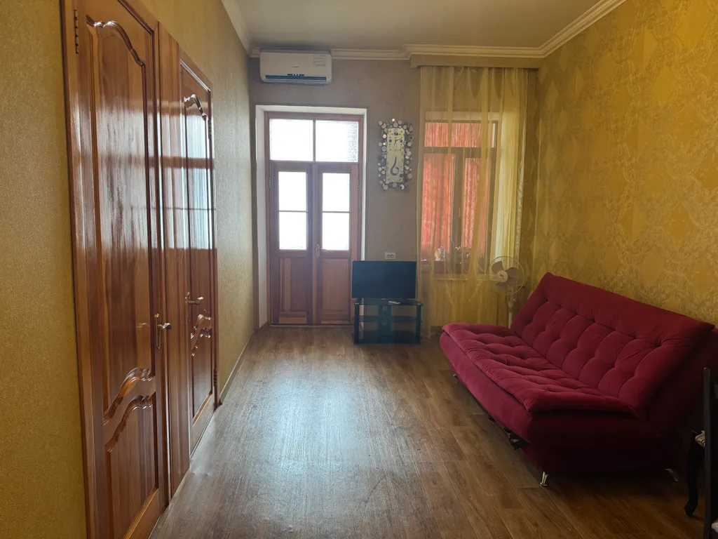 Уютная квартира в центре — аренда посуточно в Ялта