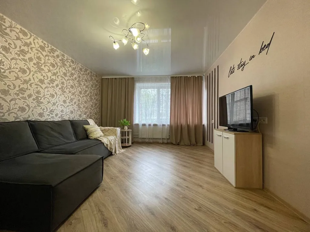 Большая уютная 3-комнатная квартира от сети гостевых квартир СОВА