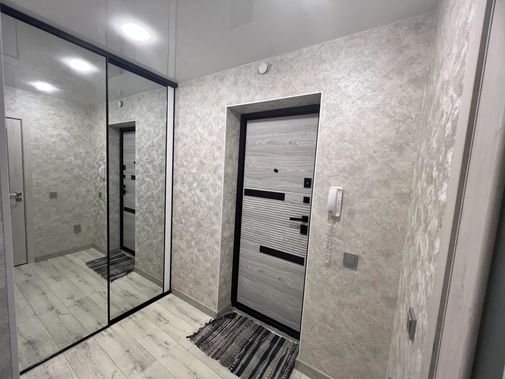 Квартира с новым ремонтом рядом с Областной больницей, АмГУ