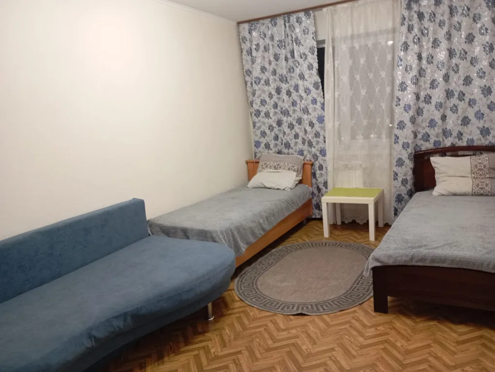 Уютная просторная двушка с видом на парк Жукова