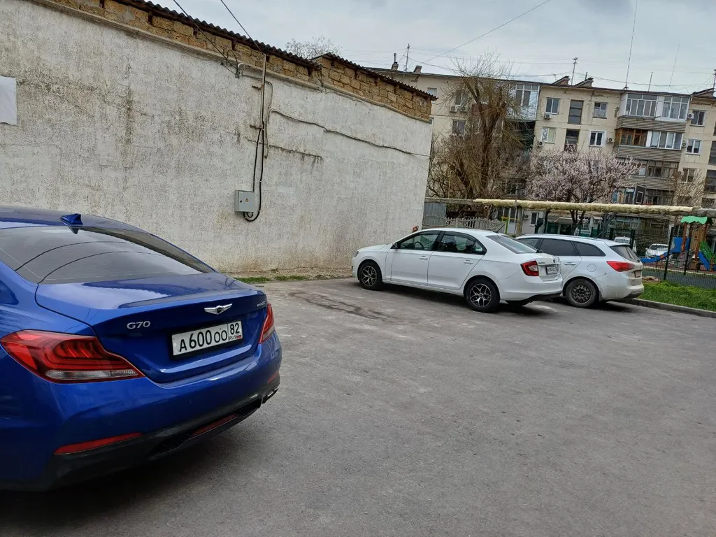 Просторная квартира в центре Феодосии на Революционной