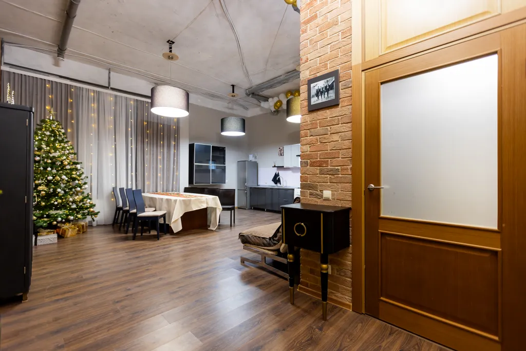 Целый этаж в доме в стиле Битлз