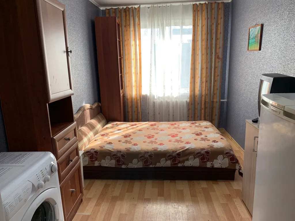 Студия напротив Сквера Пограничников