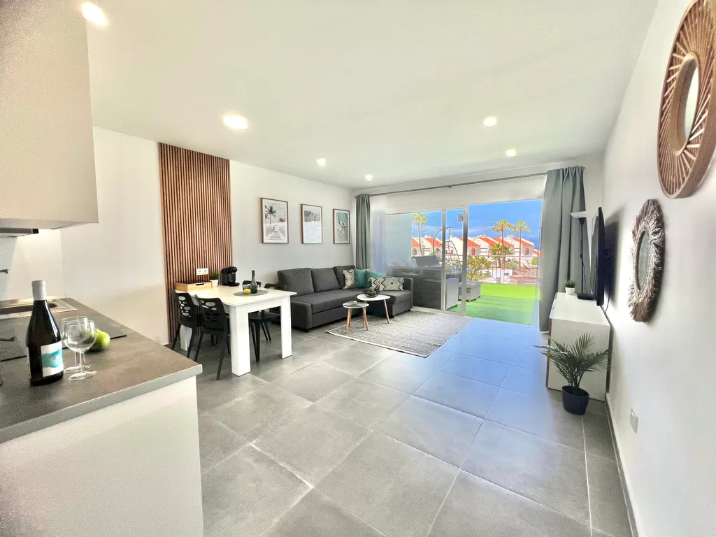 PaulMarie Rentals in Villas Canarias