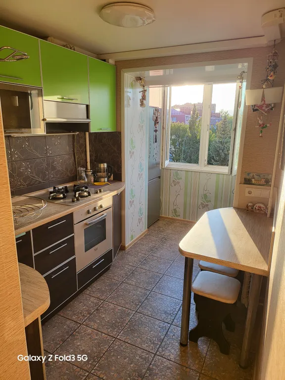 Уютная квартира в самом сердце города с видом на часы с осликом