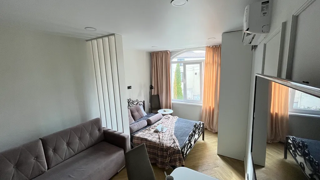 Студия в ЖК Резидент