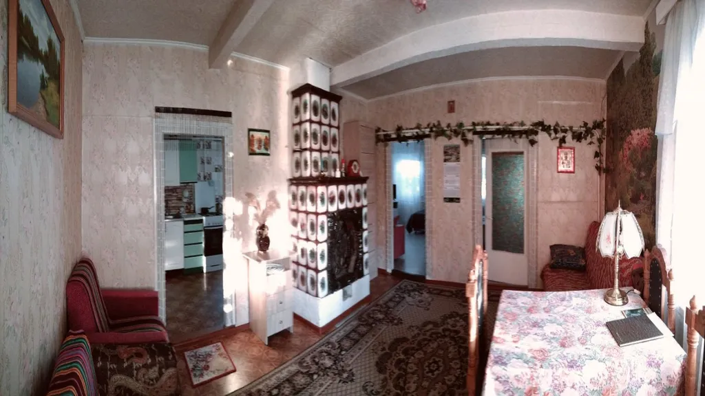 Дом с видом на лес недалеко от озера