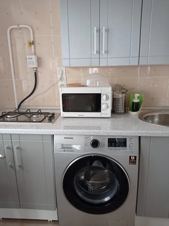 Политех, СИБАДИ, Мед. Академия, Сибирский Нефтяник, Малунцева.