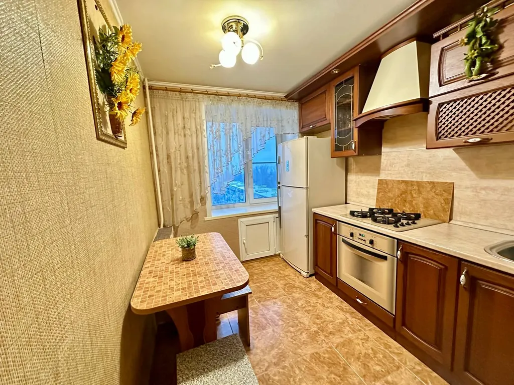 2х комнатная квартира рядом с м5