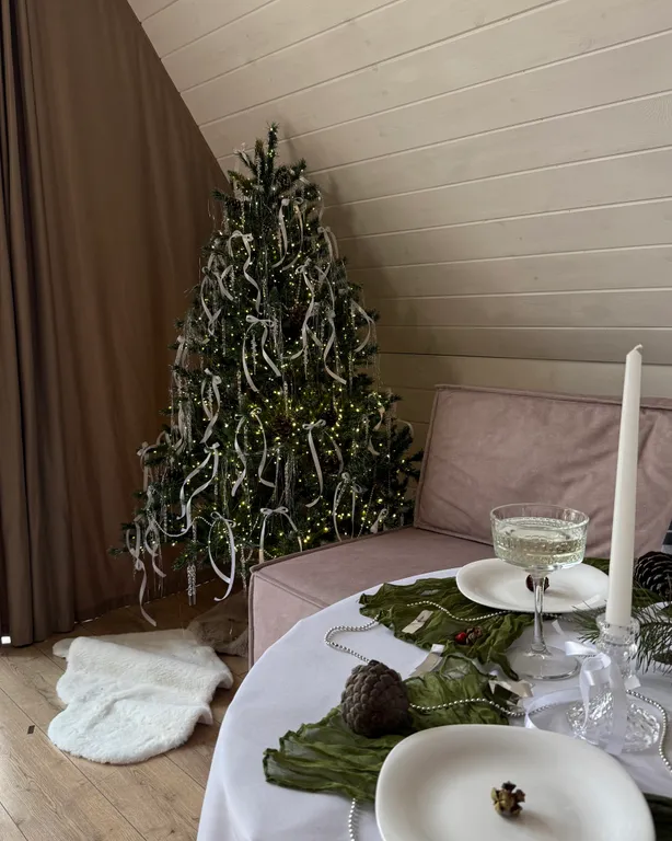 Коттедж А-фрейм коттедж Лимон с бассейном — Прасковеевка