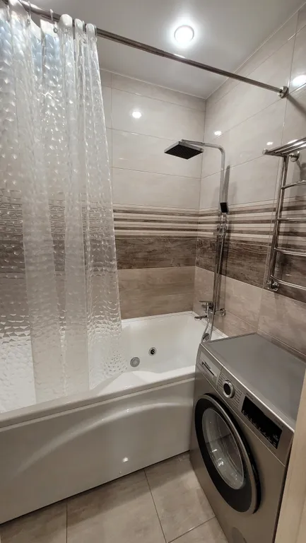 Уютная и большая квартира с видом на Храм