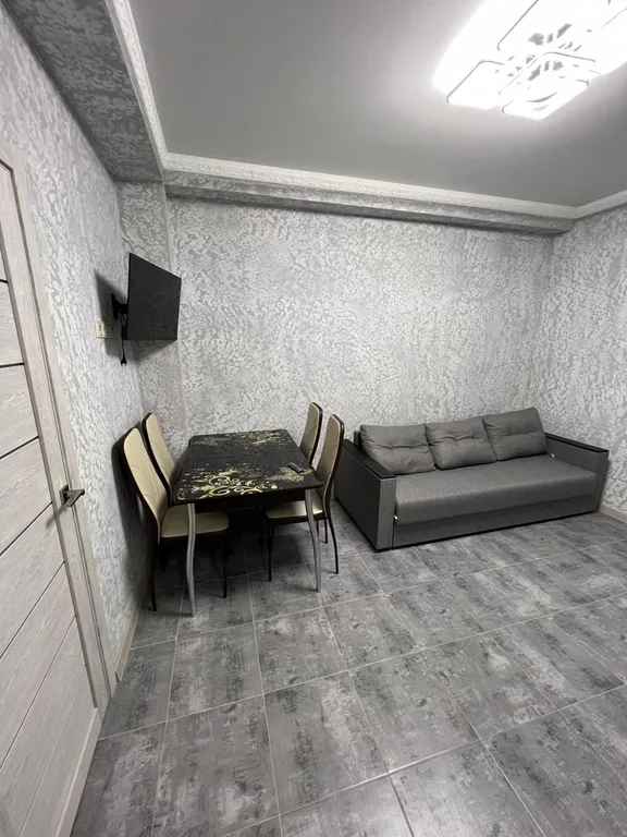 (Король Георг) Уютная новая квартира с евроремонтом. — аренда посуточно в Хоста