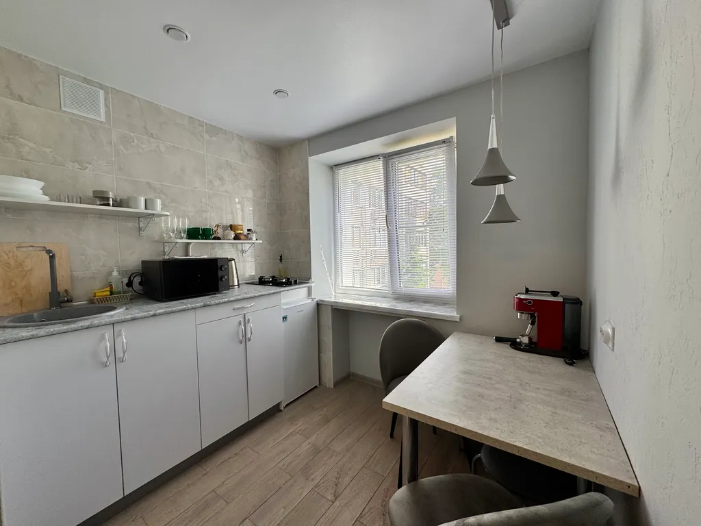 Шикарные апартаменты в центре Grey & Green