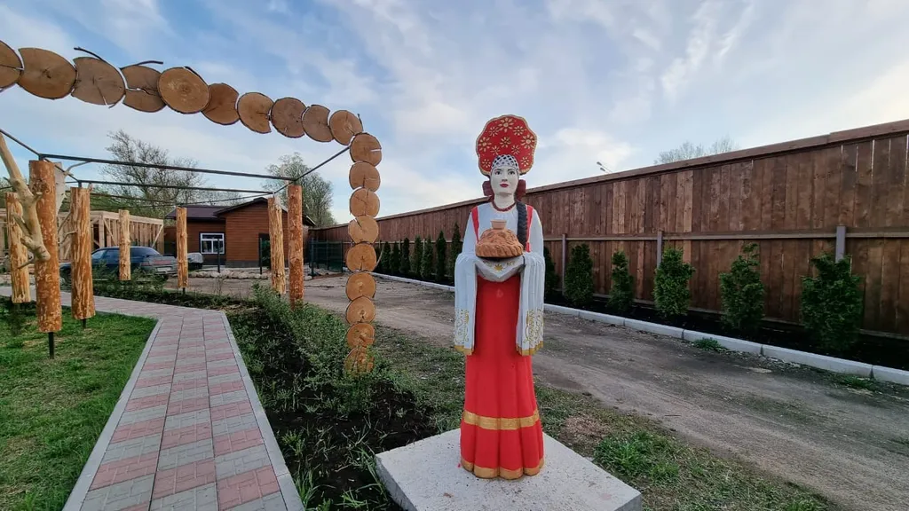 Дом с русской баней, джакузи и уличным чаном