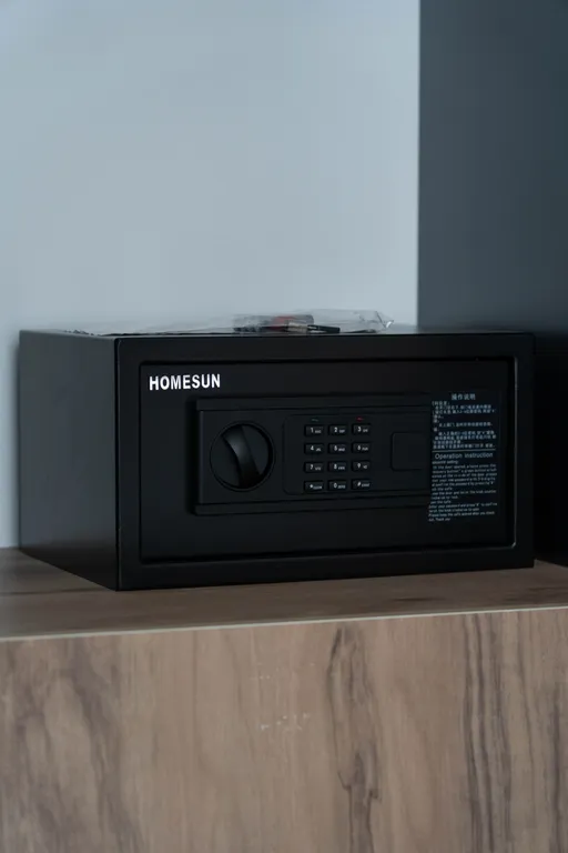 Уютный номер с 2 спальнями и баром, с видом во двор