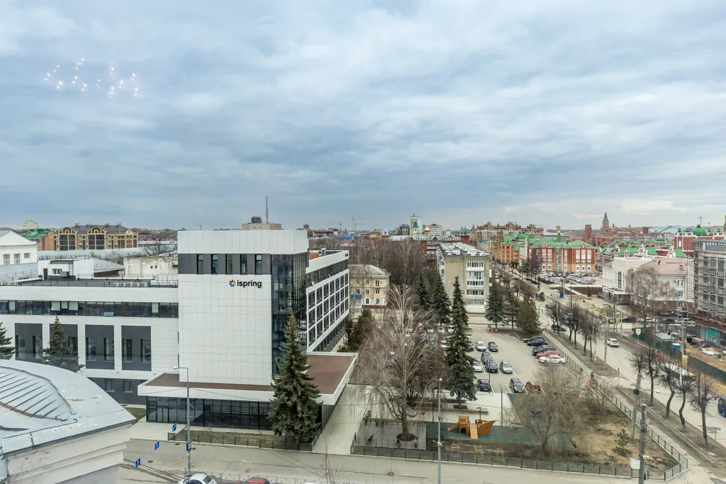 Просторная квартира на 9 этаже с видом на набережную