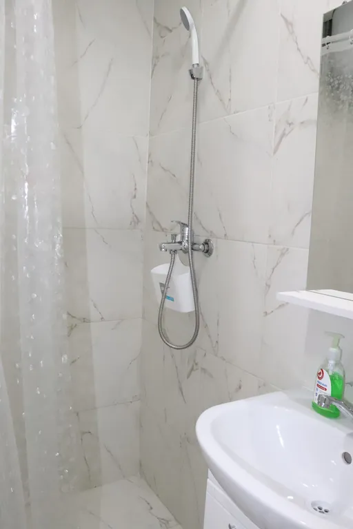 Светлая студия с двуспальным диваном у станции МЦД-4 Железнодорожная