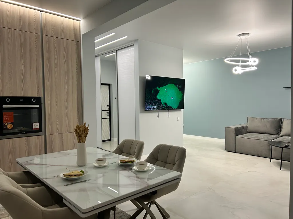 Квартира Просторная видовая квартира с панорамным остеклением — Геленджик