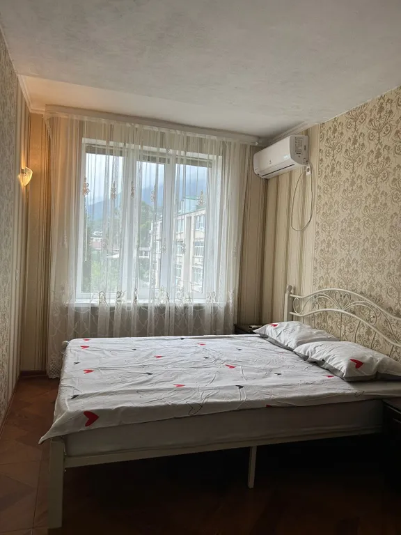 Квартира Уютная квартира в самом центре с видом на горы — Гагра