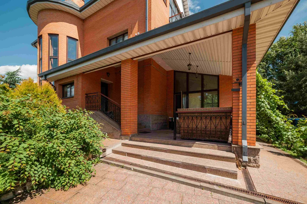 Загородный Дом Весна