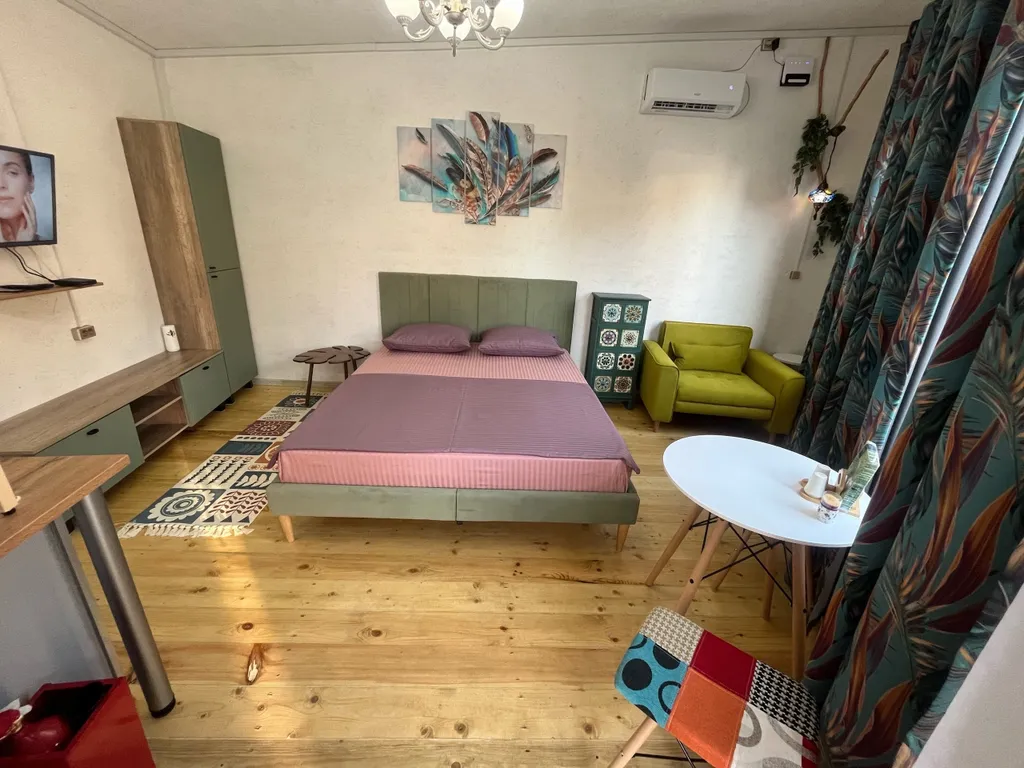 Коттедж Домик у Моря отдельно стоящий - парковка, детский уголок, зона отдыха — Адлер