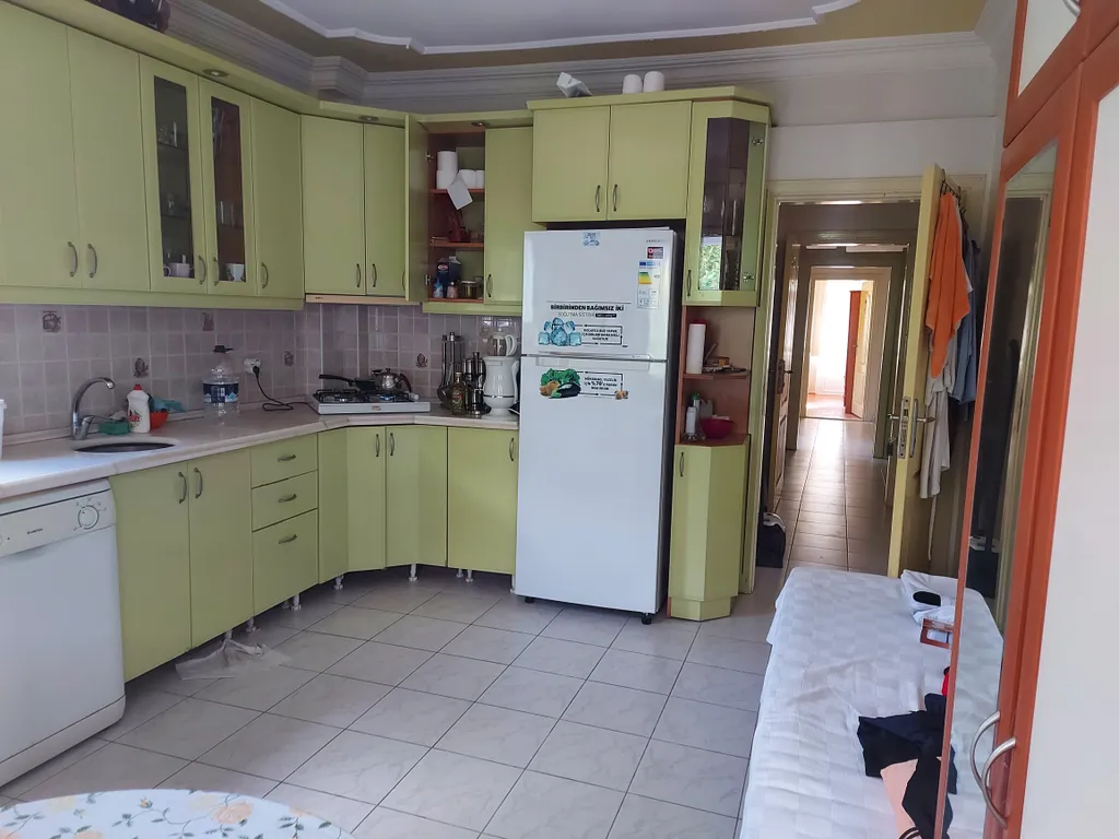 Апартаменты с кухней и ванной в номере в Бельдиби