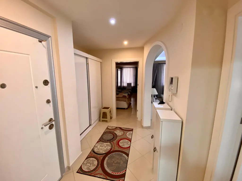 Апартаменты с бассейном рядом с пляжам Клеопатра