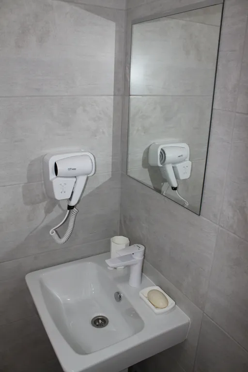 Четырехместный номер комфорт в 100 метрах от моря