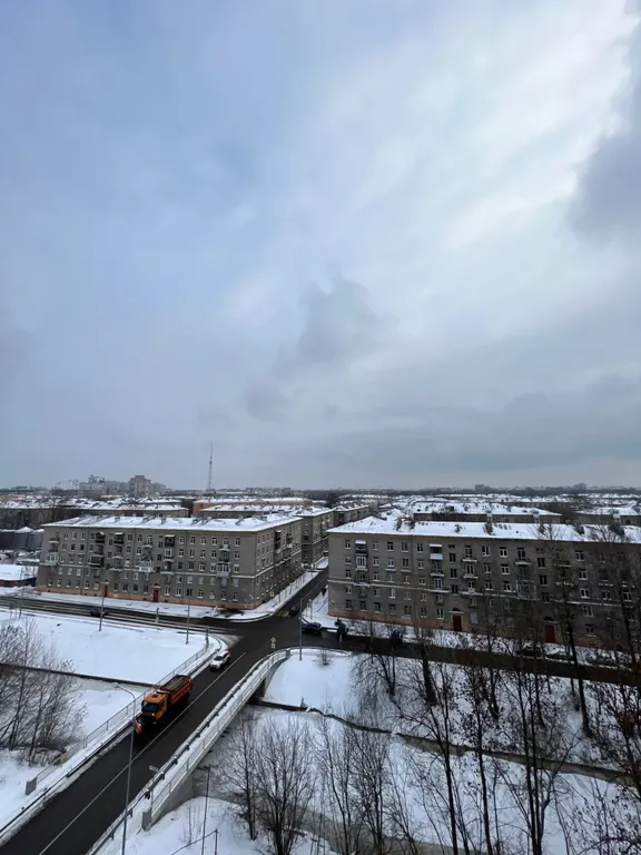 Апартамент с видом на Исаакиевский Собор и крыши Петербурга