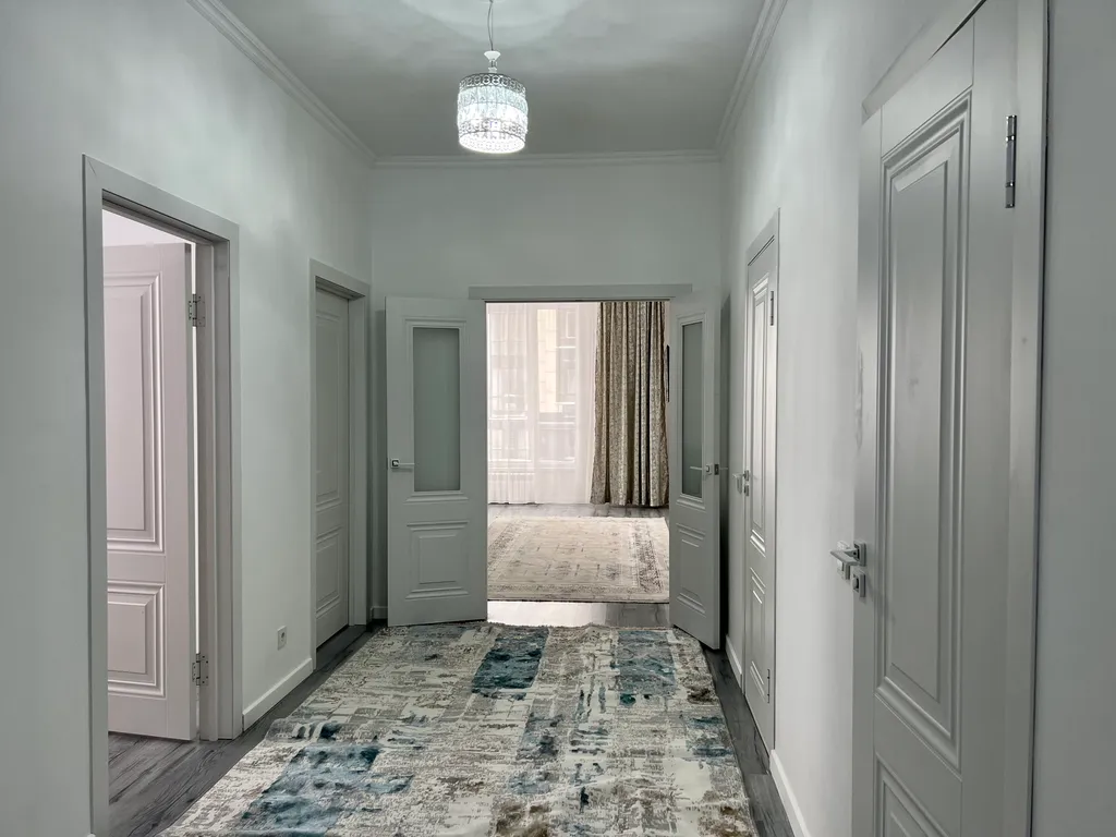 Family suite with mountain view