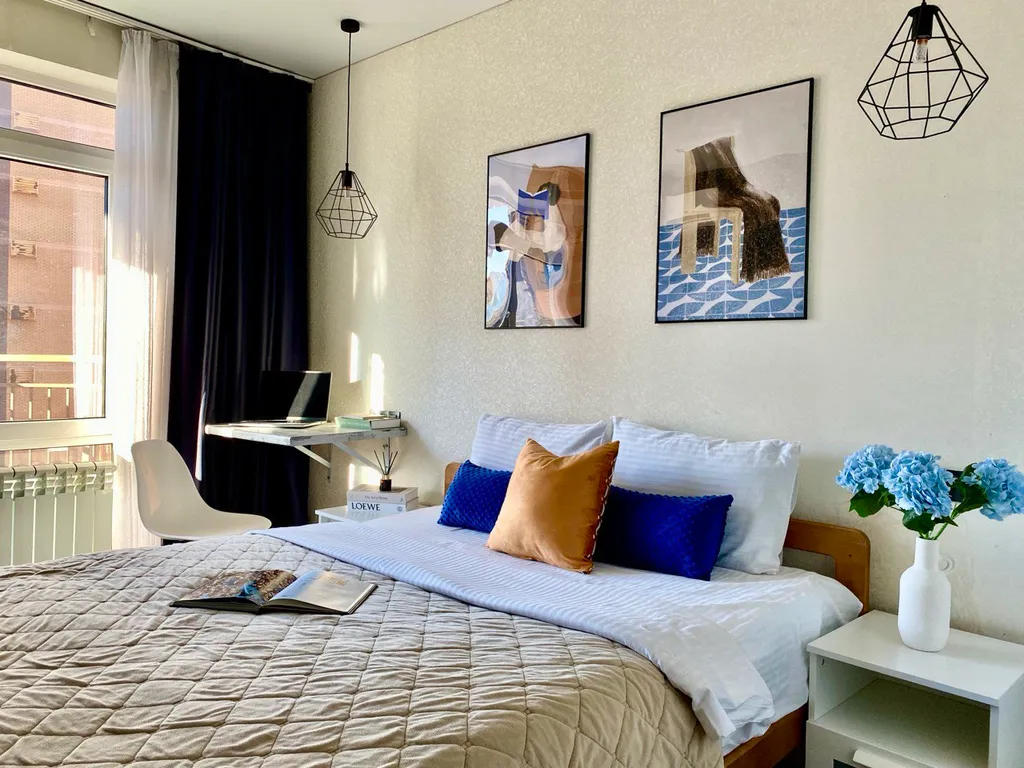 Квартира Евро 2-ка с панорамным балконом на р. Волга в элитном ЖК — аренда посуточно в Астрахань