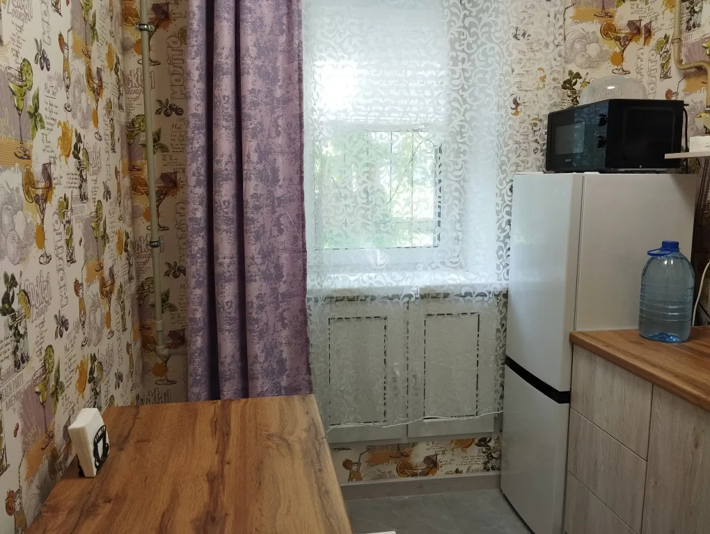 Яркая оранжевая квартира